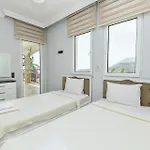 Moonlight Villa *